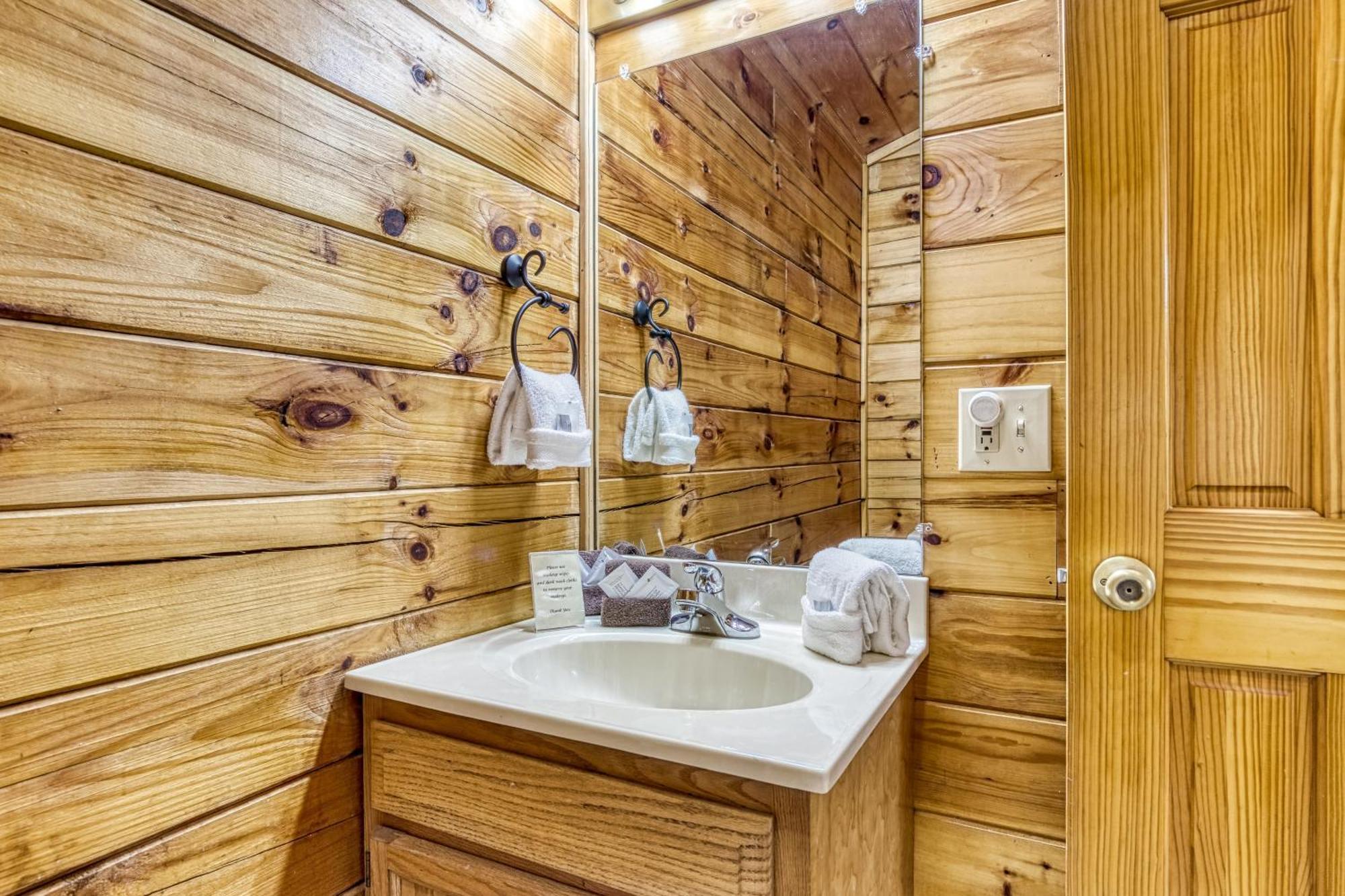 Romantic Retreat Gatlinburg Exterior foto