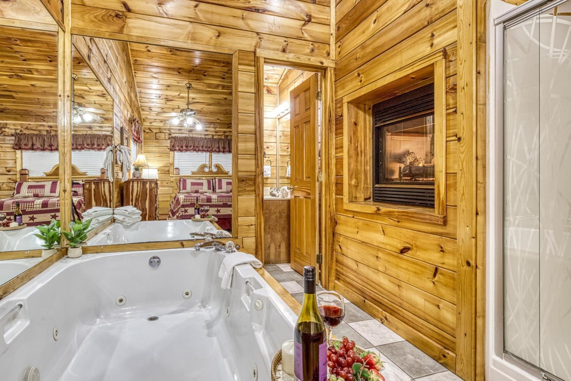 Romantic Retreat Gatlinburg Exterior foto